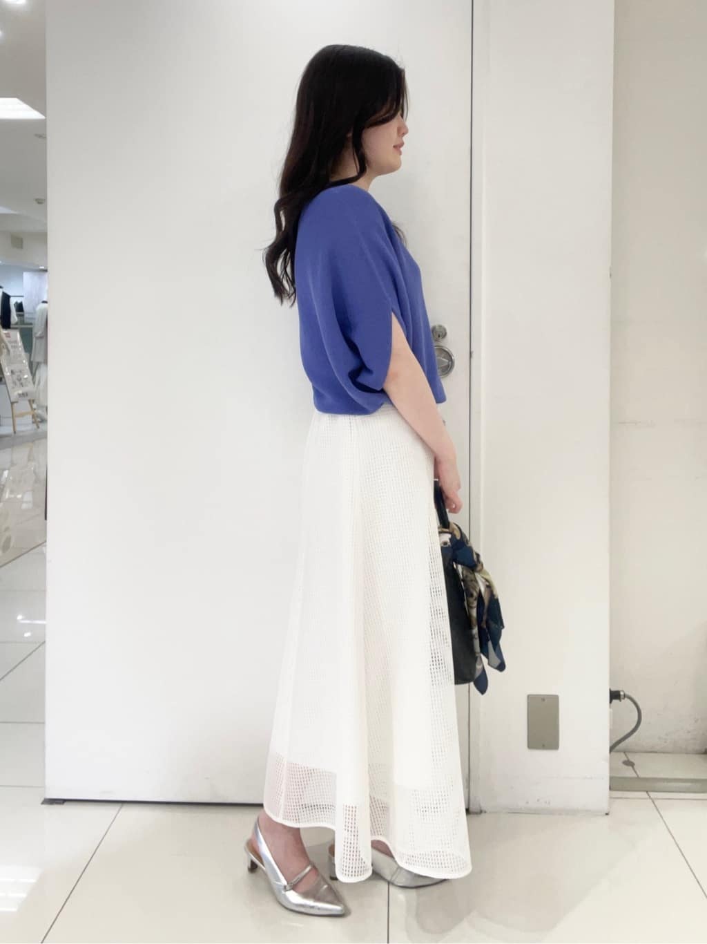 moeさんの「UNTITLED｜ライトダブルリングネックレス」を使ったコーディネート