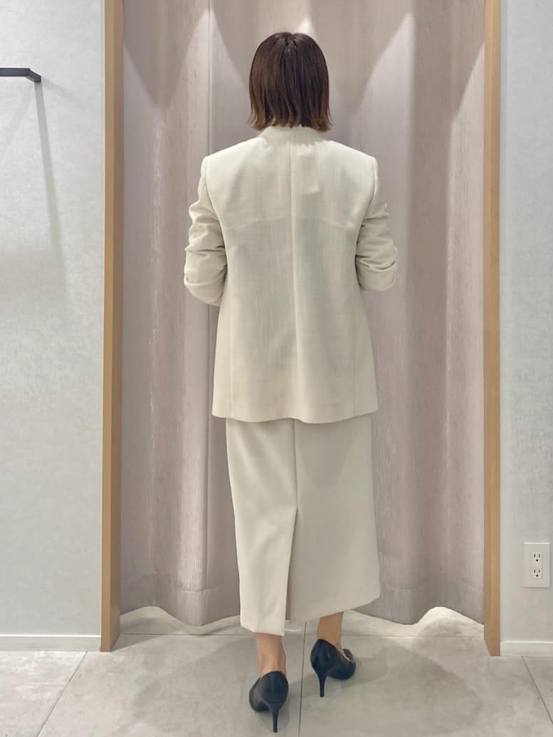 AKKOさんの「UNTITLED｜◆【セットアップ可能】リネンライクキャンバス カラーレスジャケット」を使ったコーディネート