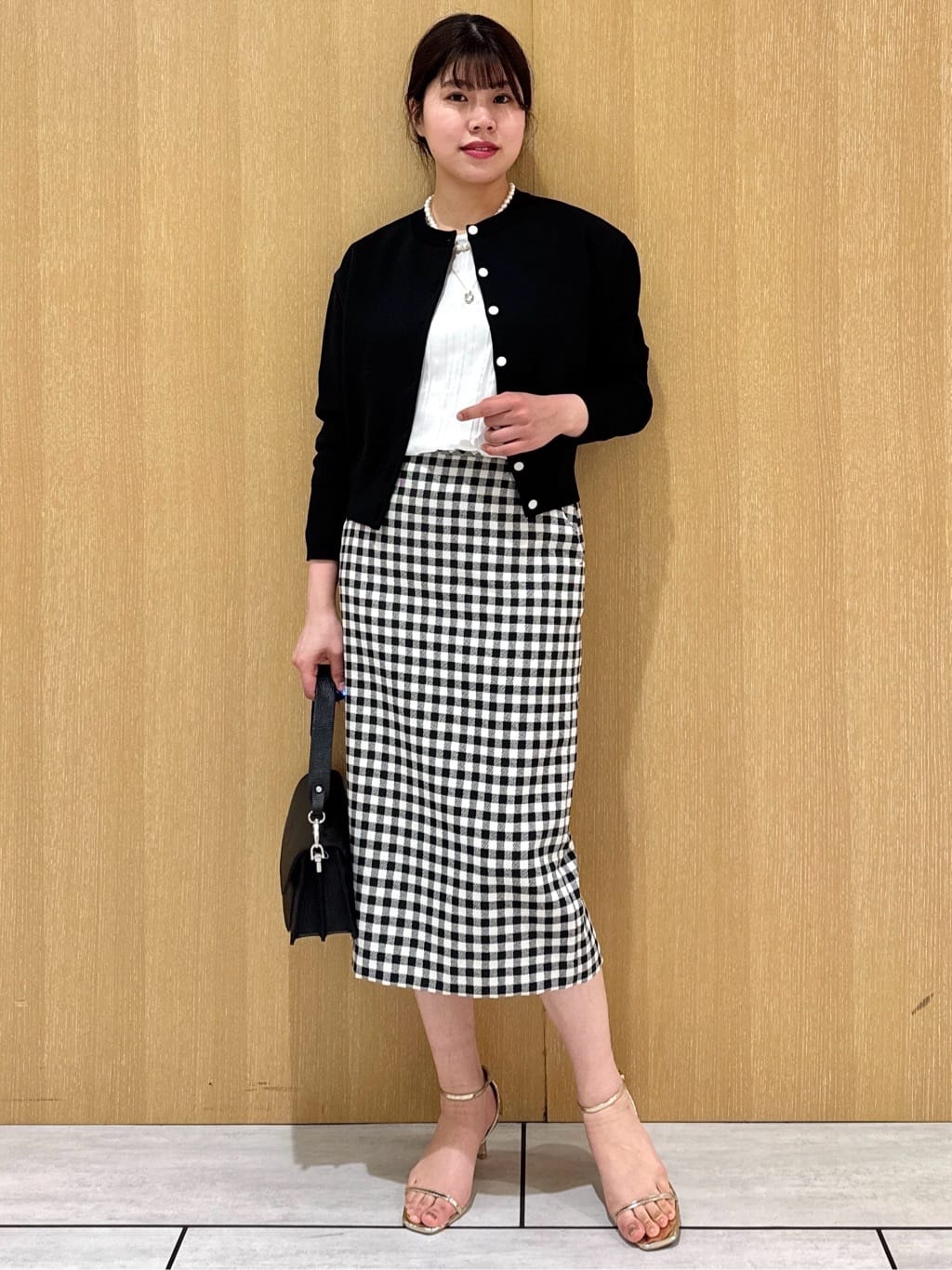 nanaさんの「UNTITLED｜◆ビッグトップネックレス」を使ったコーディネート
