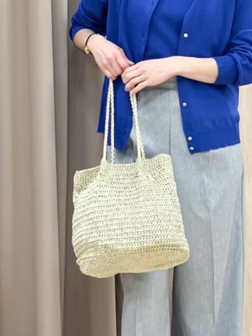 Keiさんの「grove｜メタルパーツローファーパンプス【晴雨兼用】」を使ったコーディネート