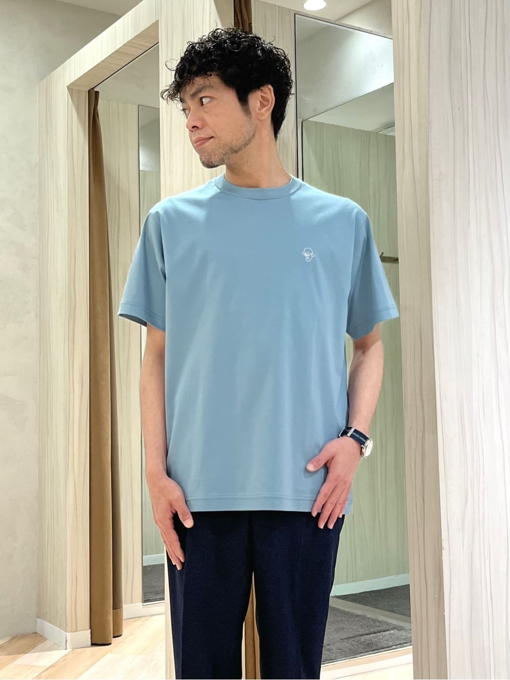 URAさんの「TAKEO KIKUCHI｜ハットモチーフ ジャカード ストライプ シャツ」を使ったコーディネート