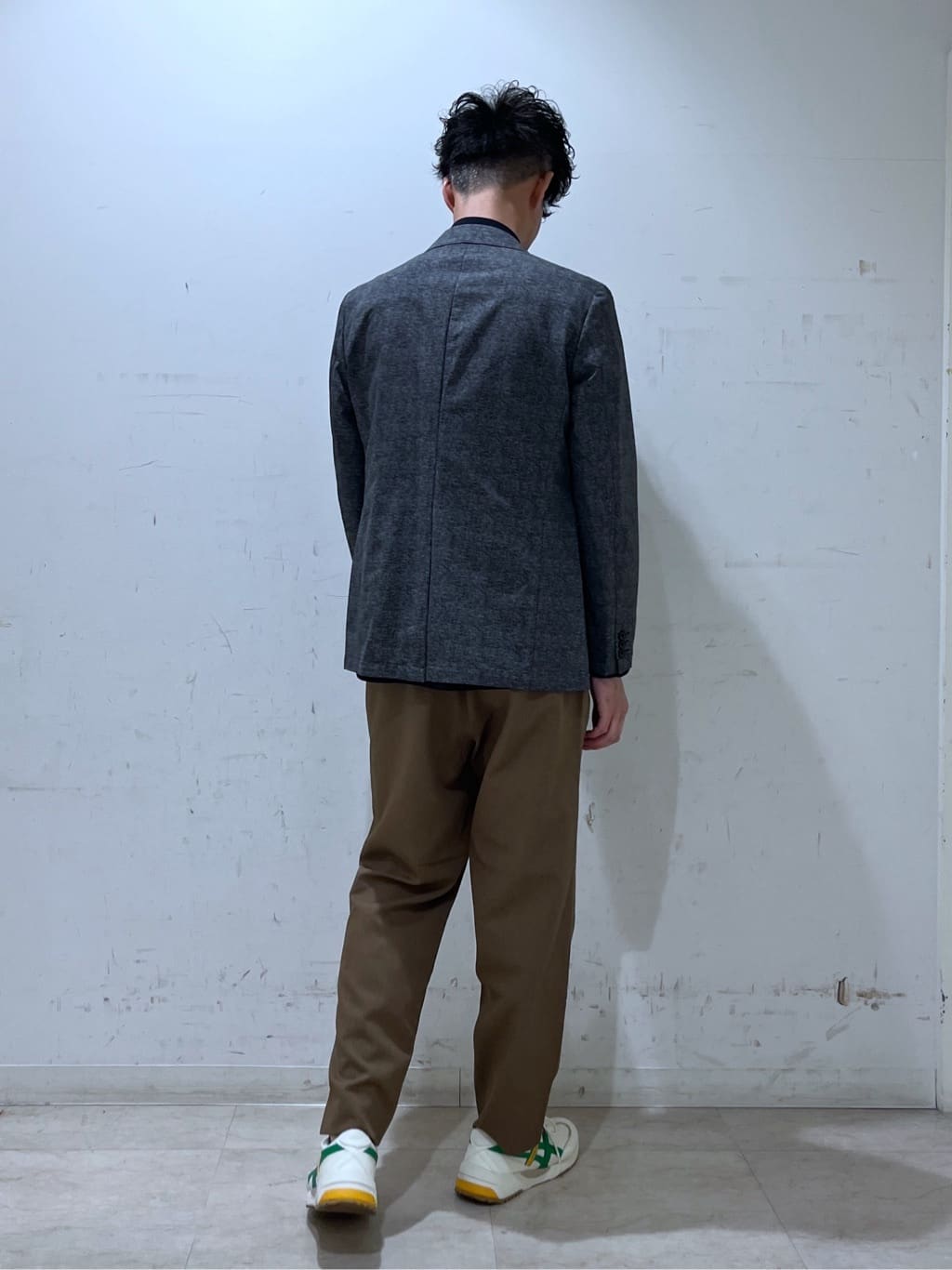 mutoさんの「TAKEO KIKUCHI｜【抗菌防臭】COOL DOTS（R）ドビープリント ジャケット」を使ったコーディネート
