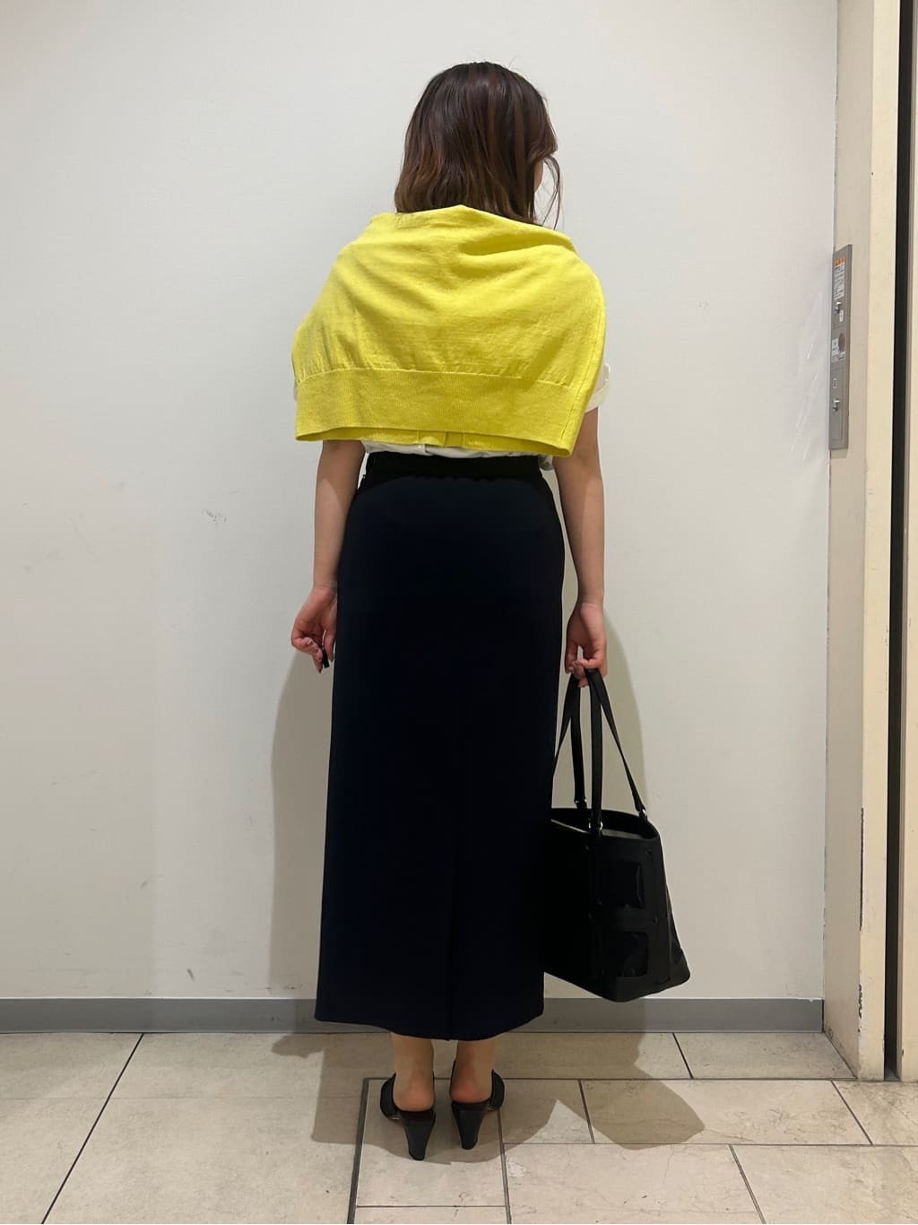 kanoさんの「UNTITLED｜◆【アンサンブル可能/手洗い可】リネン混ベーシックカーディガン」を使ったコーディネート