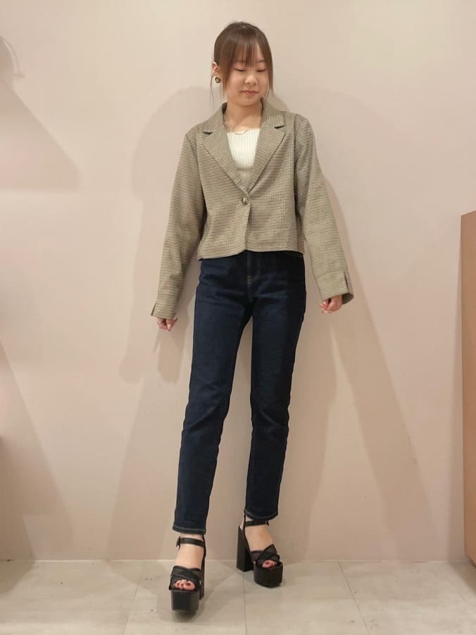 azusaさんの「ESPERANZA｜ラク盛り厚底サンダルⅢ」を使ったコーディネート