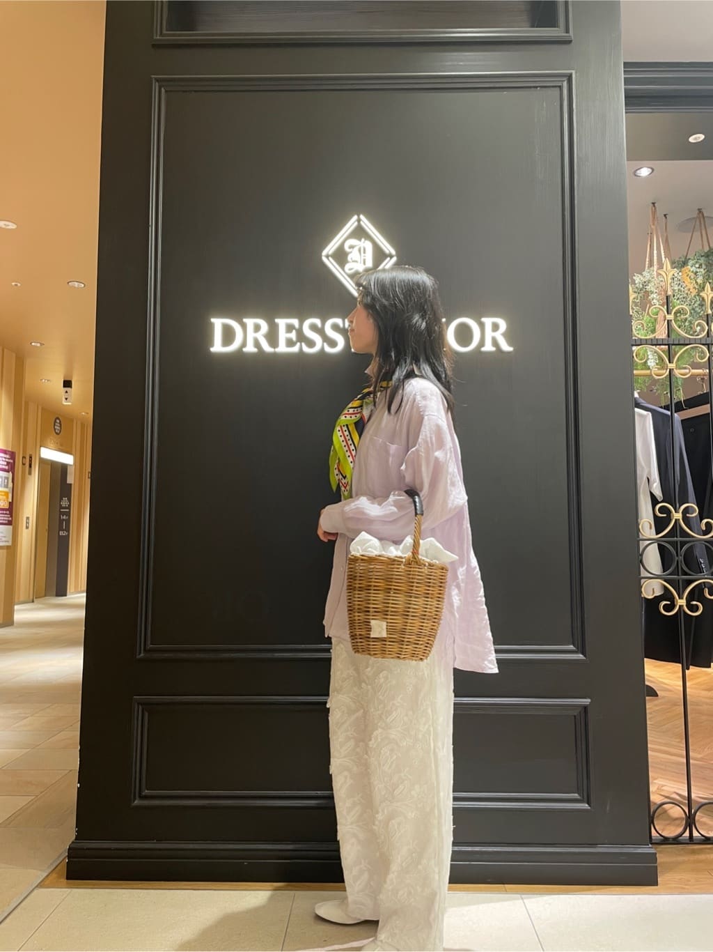 Karinさんの「DRESSTERIOR｜◆ドットスクエアシルクスカーフ」を使ったコーディネート
