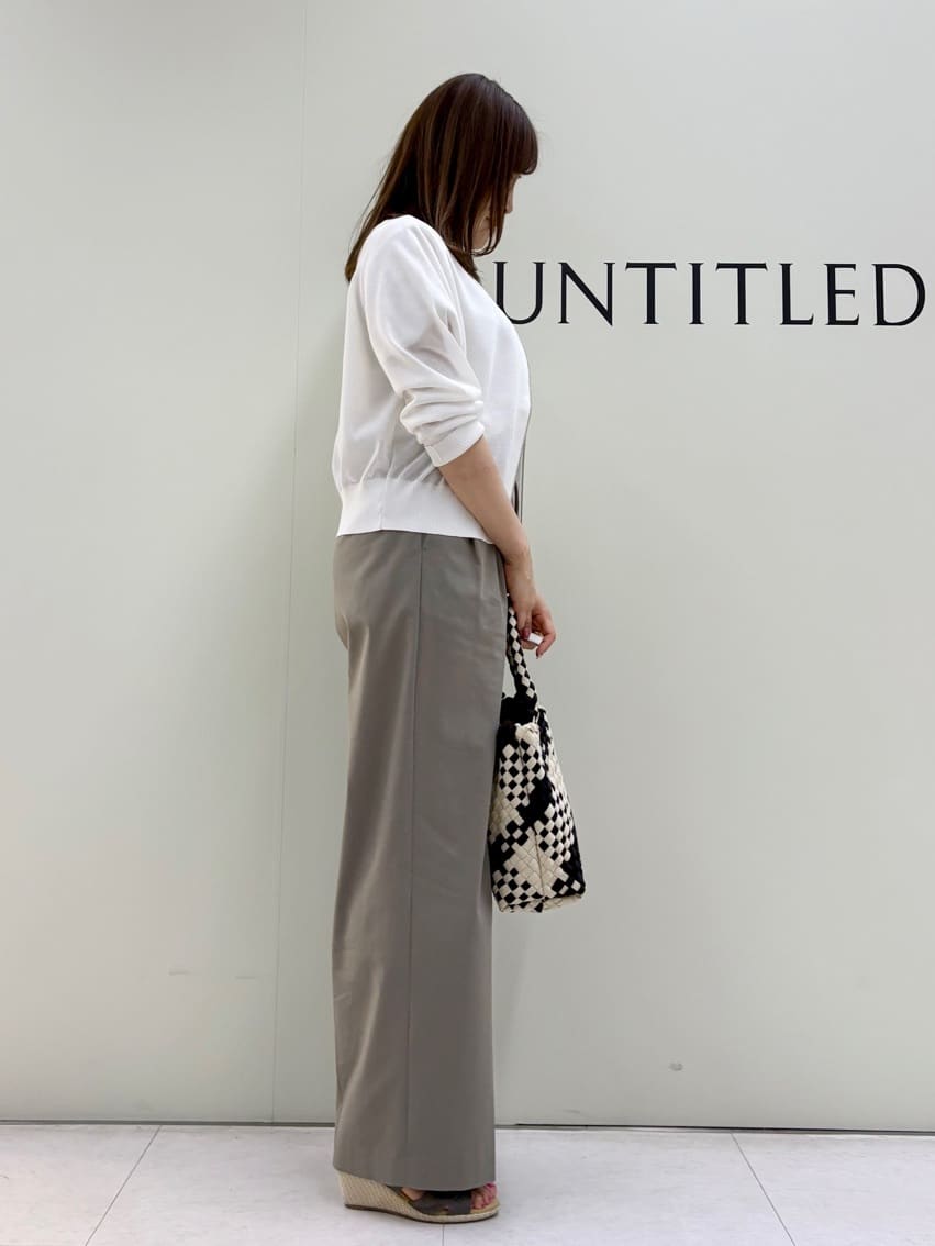 Sakaiさんの「UNTITLED｜◆【セットアップ可能／オンオフ】ラミー混 タックワイドパンツ」を使ったコーディネート