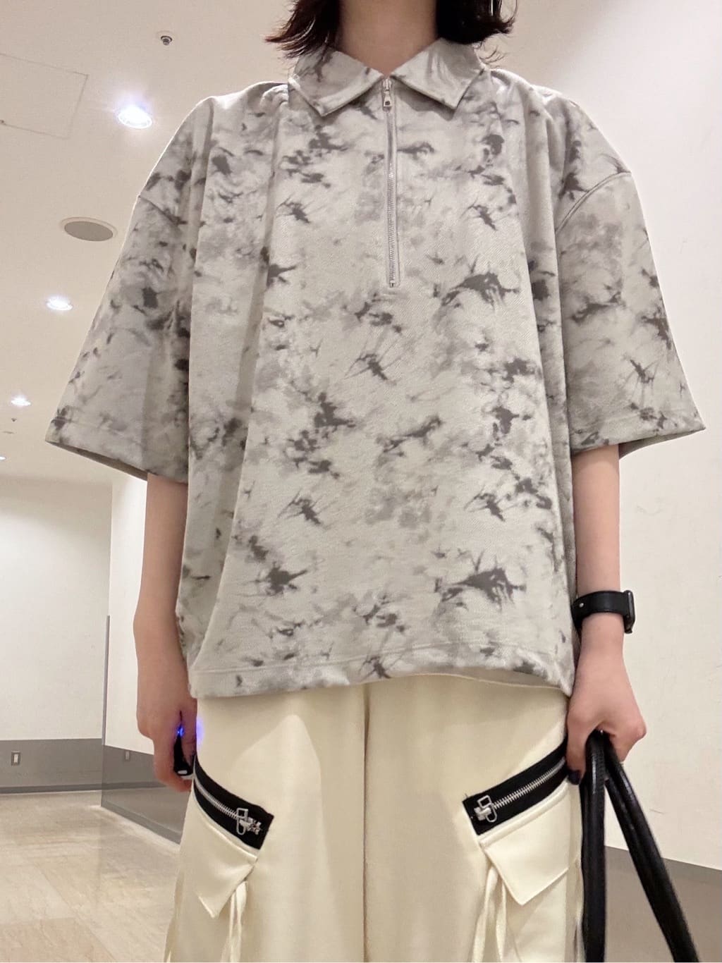 Renaさんの「tk.TAKEO KIKUCHI｜◆ヴィンテージライクハーフジップポロシャツ」を使ったコーディネート