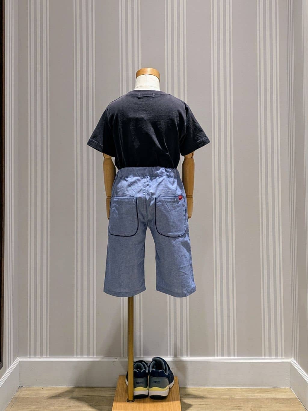 Yoshidaさんの「Dessin｜」を使ったコーディネート