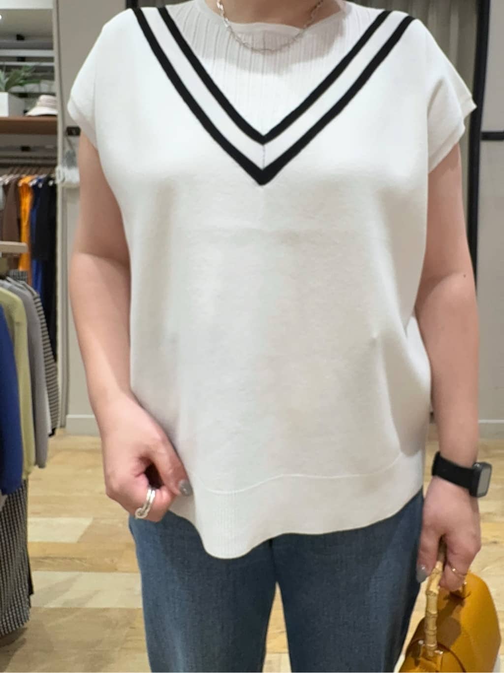 SoRAoさんの「grove｜【Lee&times;grove別注】STRAIGHT DENIM PANTS」を使ったコーディネート