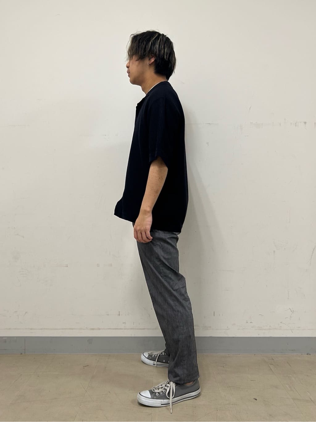 Hiroさんの「TAKEO KIKUCHI｜【抗菌防臭／5サイズ展開】ハイゲージポンチ Tシャツ」を使ったコーディネート