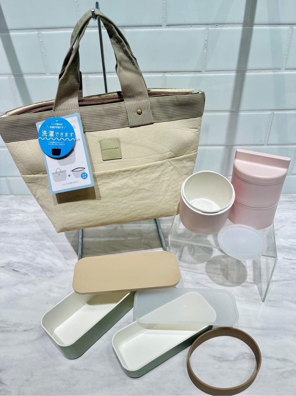 ぐっちさんの「212 KITCHEN STORE｜おにぎりランチケース GY」を使ったコーディネート