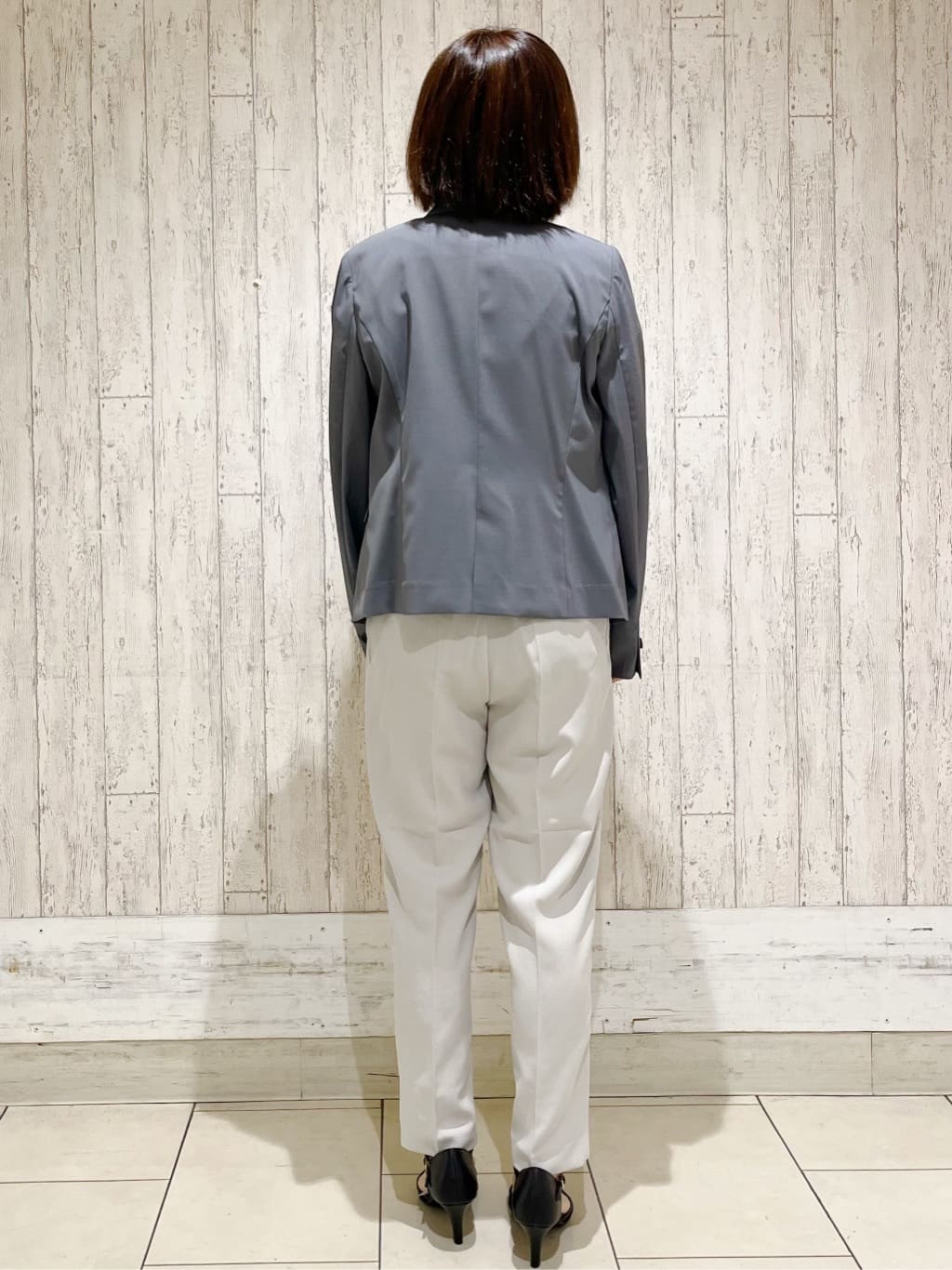 kcさんの「index｜ストレッチテーパードパンツ【洗濯機洗い可／吸水速乾／防シワ】」を使ったコーディネート