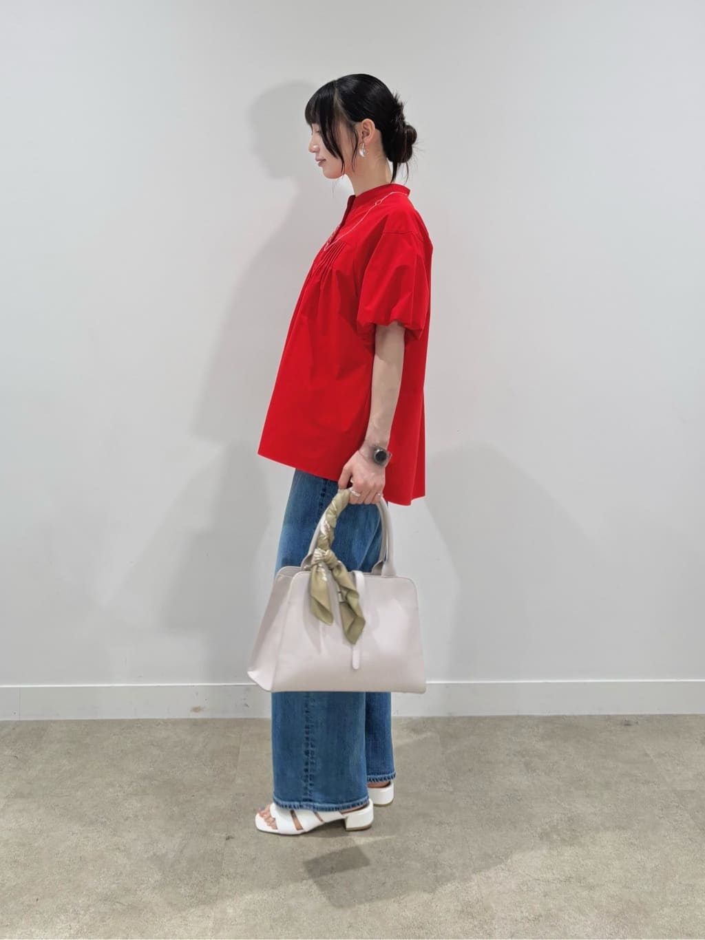 ibukiさんの「INDIVI｜◆【通気性◎撥水／UV／SETUP可能】アクティブブラウス」を使ったコーディネート