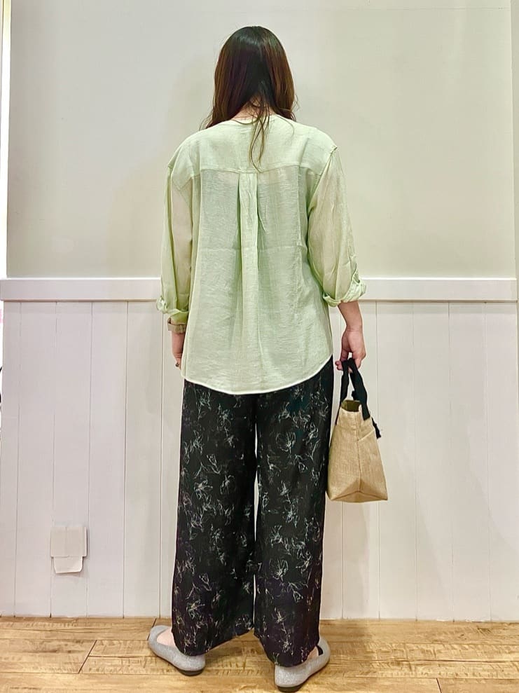FUJIさんの「SHOO･LA･RUE｜◆【高レビュー】洗えてサラサラ ニットパンプス」を使ったコーディネート