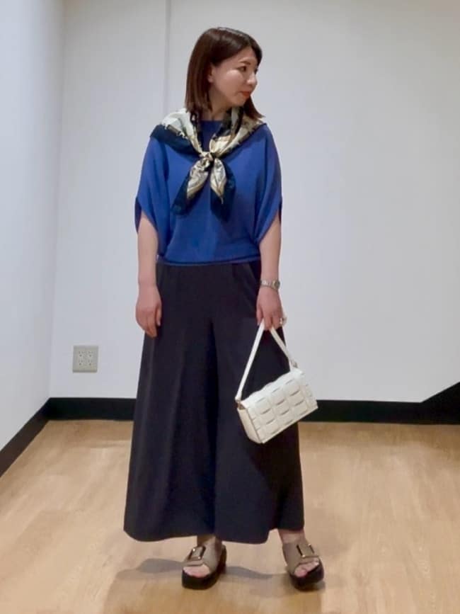 MIKIKOさんの「UNTITLED｜◆【体型カバー/清涼感】ドルマンスリーブ プルオーバーニット」を使ったコーディネート