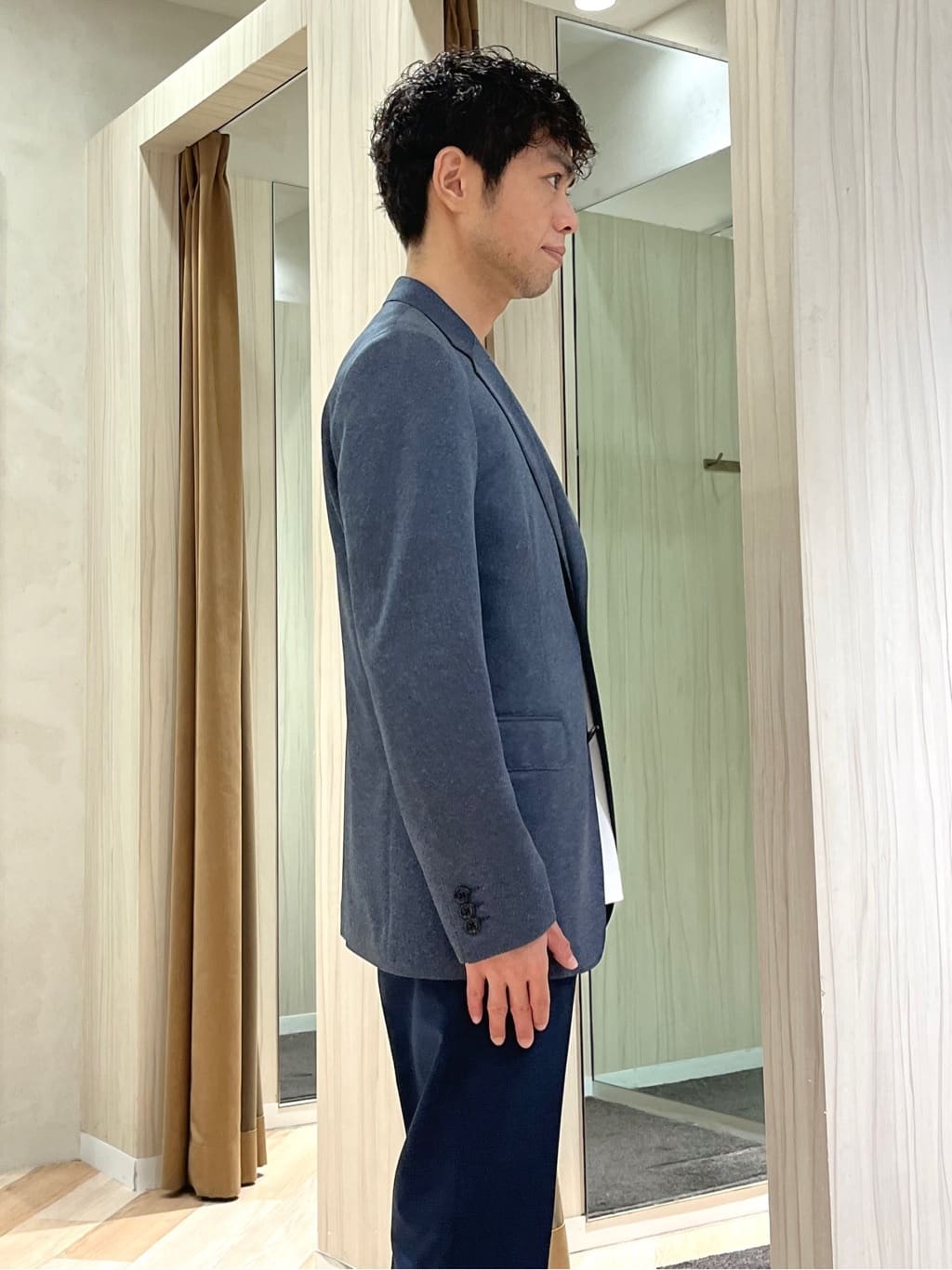 URAさんの「TAKEO KIKUCHI｜【抗菌防臭】COOL DOTS（R）ドビープリント パンツ」を使ったコーディネート