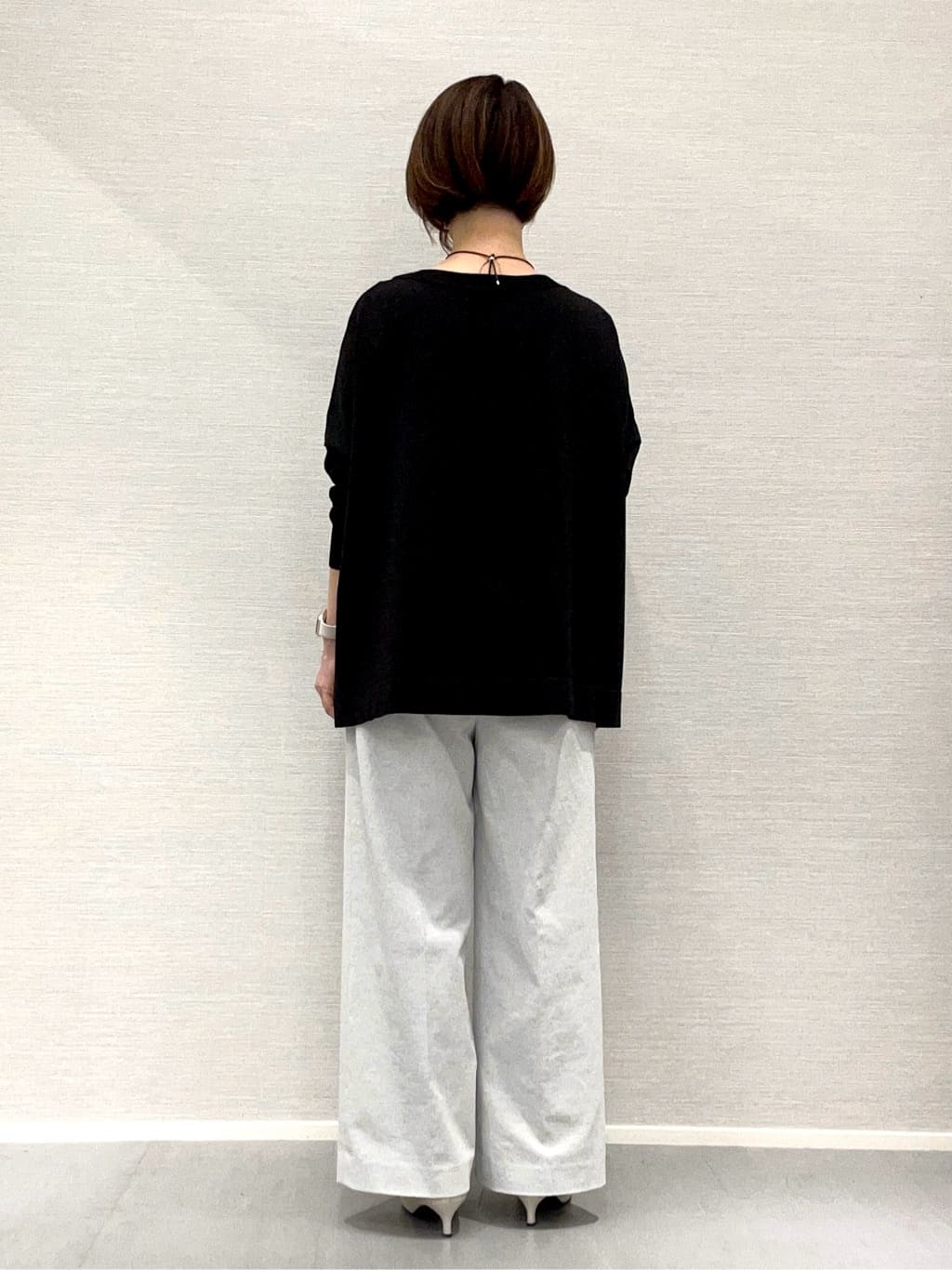 Shinakoさんの「UNTITLED｜」を使ったコーディネート