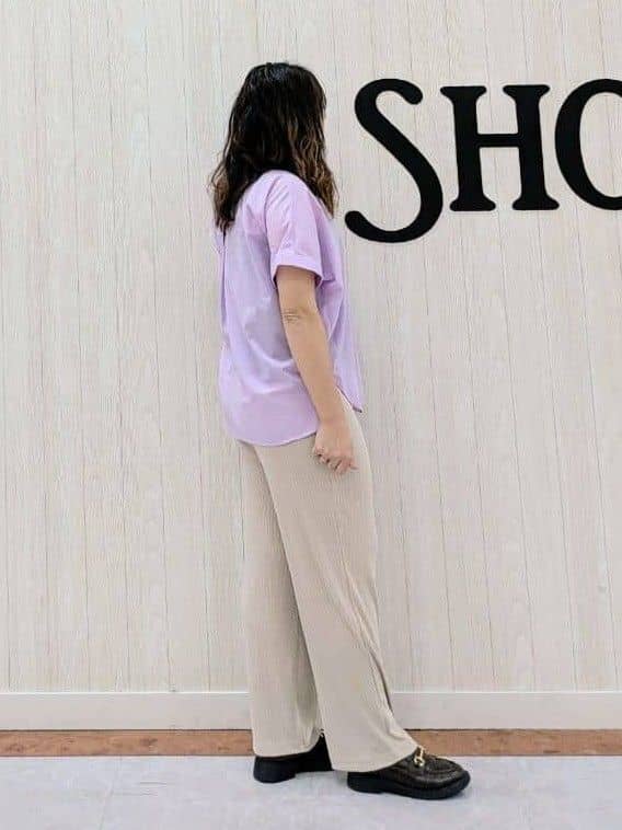 さくみぃさんの「SHOO･LA･RUE｜◆【高レビュー/洗える/UV/吸水速乾】洗濯後しわになりにくいリネンブレンドドルマンシャツ」を使ったコーディネート