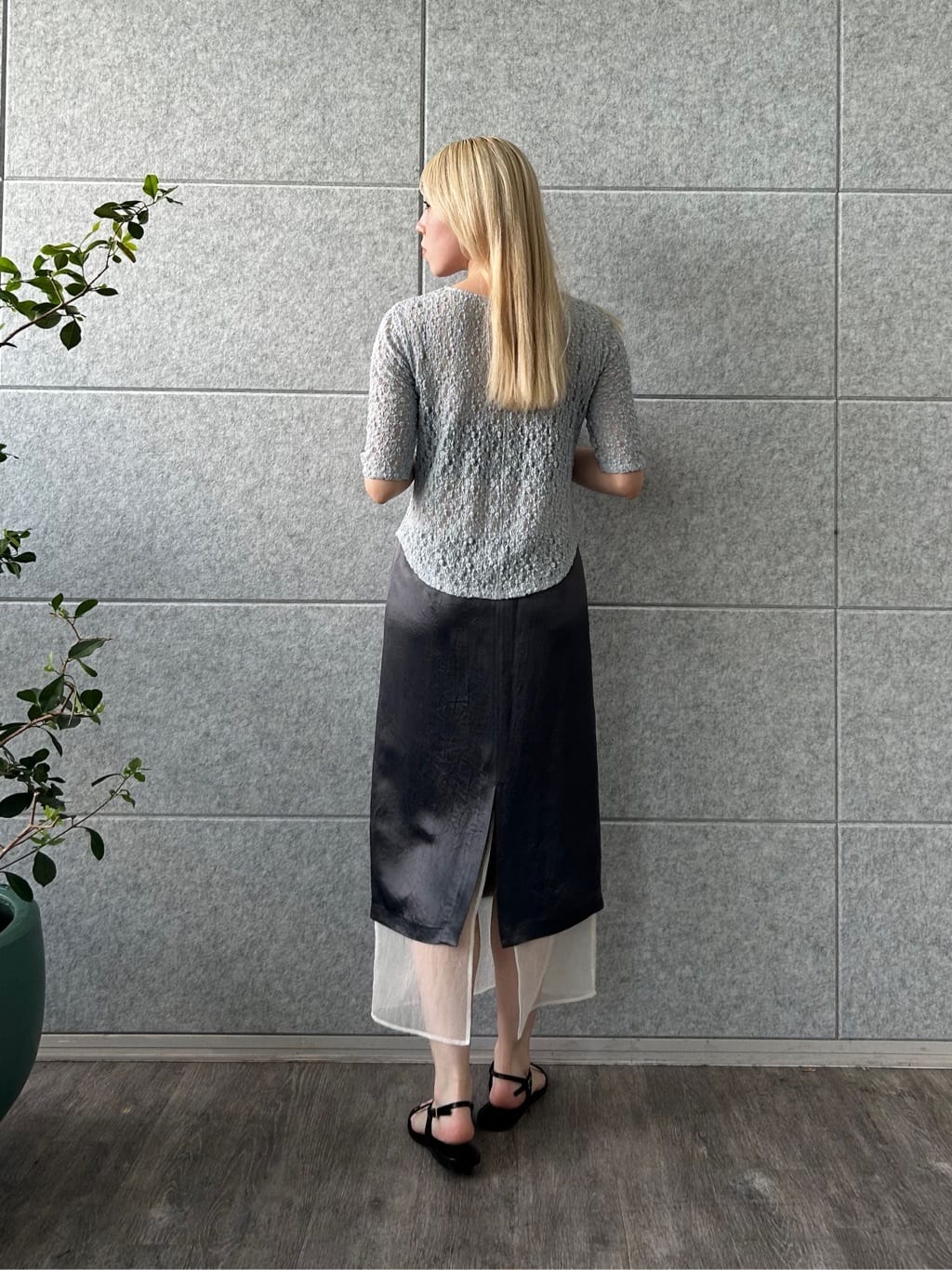honoka Aさんの「CODE A｜lace layered pullover」を使ったコーディネート
