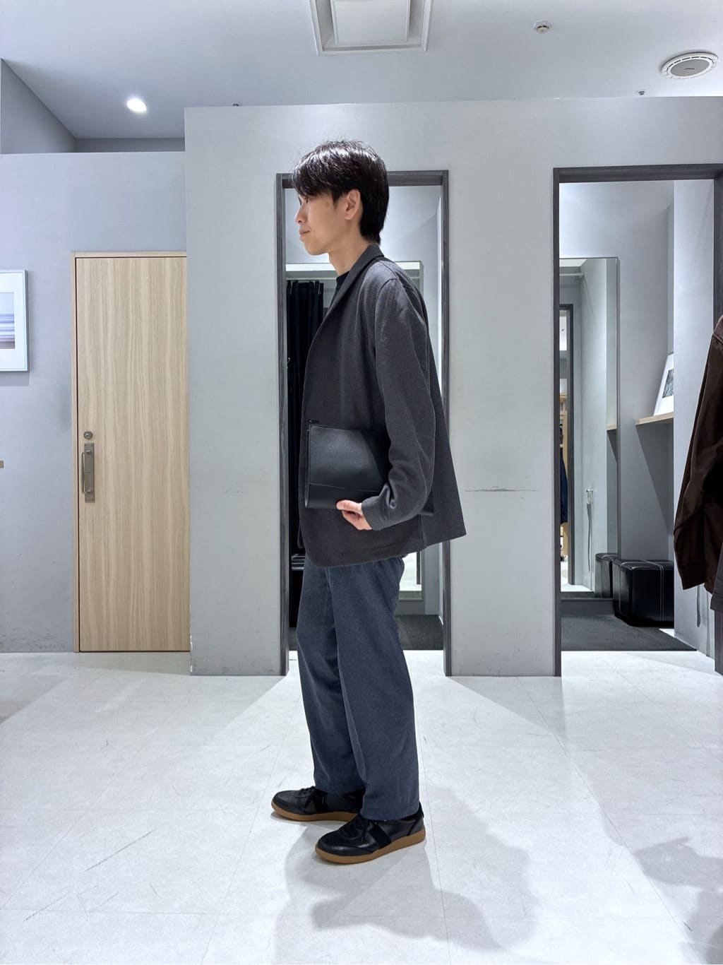 わいずみさんの「TAKEO KIKUCHI｜【抗菌防臭／5サイズ展開】ハイゲージポンチ Tシャツ」を使ったコーディネート