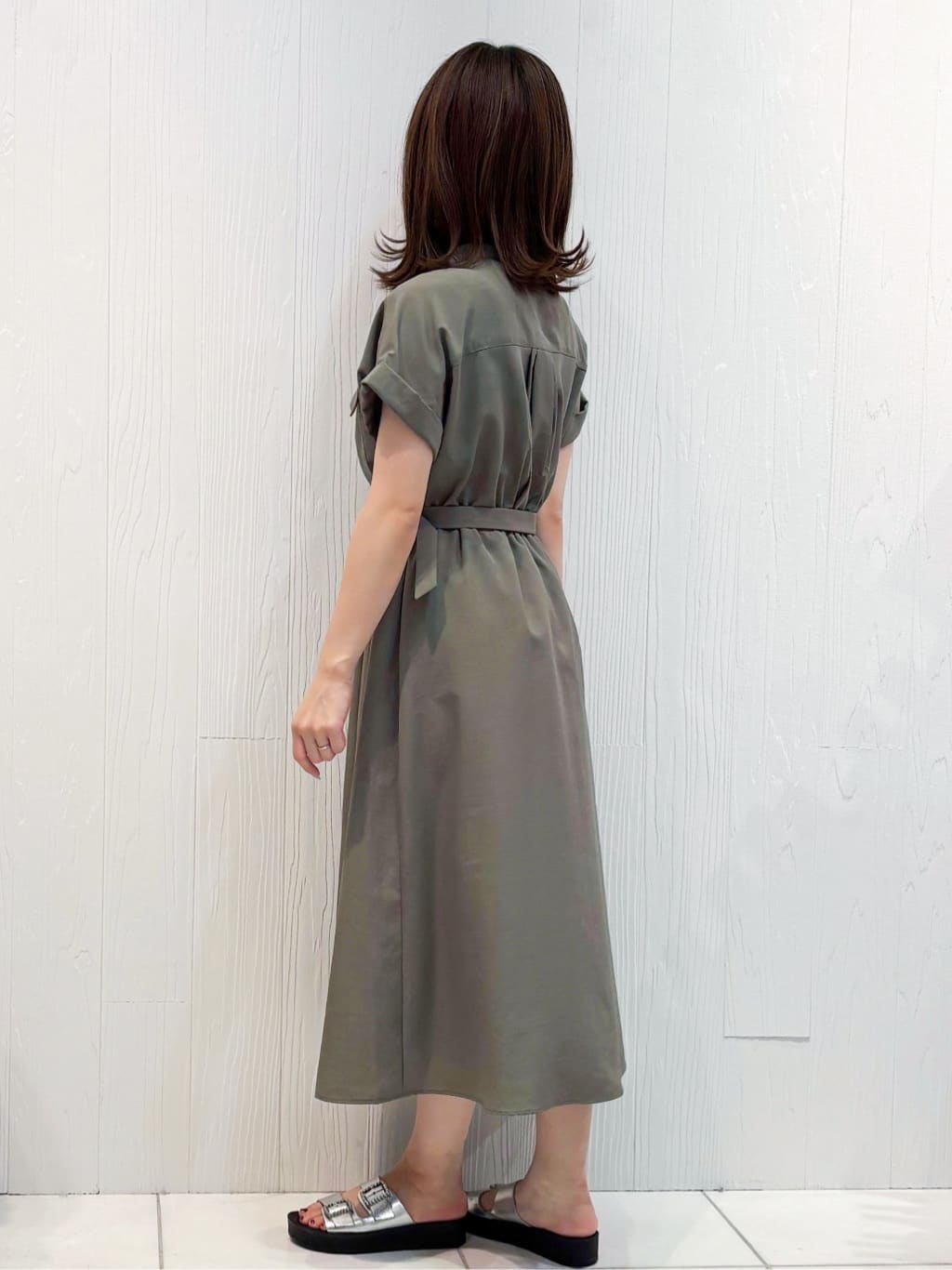 mさんの「index｜《7色展開／XS-LLサイズ》ダブルポケットスキッパーシャツワンピース【吸水速乾／防シワ／イージーア」を使ったコーディネート