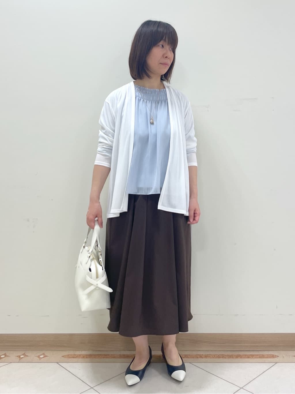 hanaさんの「Reflect｜◆【洗える】シャーリングデザインブラウス」を使ったコーディネート