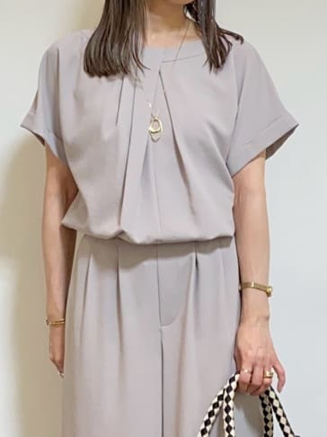 tomoさんの「UNTITLED｜◆ビッグトップネックレス」を使ったコーディネート
