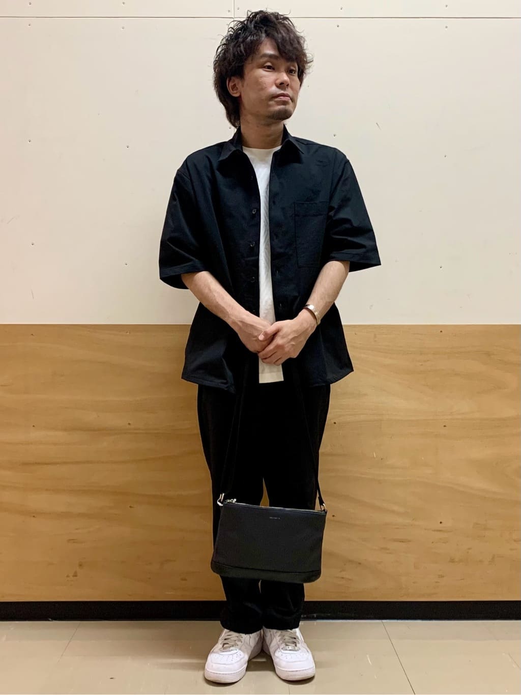 MATUさんの「THE SHOP TK｜サフィアーノミニサコッシュ」を使ったコーディネート