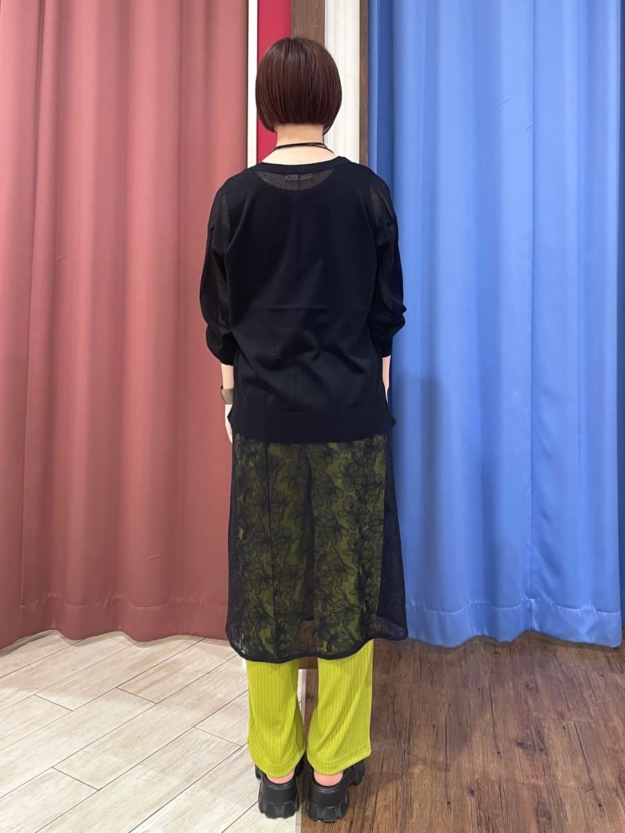 るるさんの「SHOO･LA･RUE｜【S-LL】さらっと穿けて動きやすい リブイージーパンツ」を使ったコーディネート