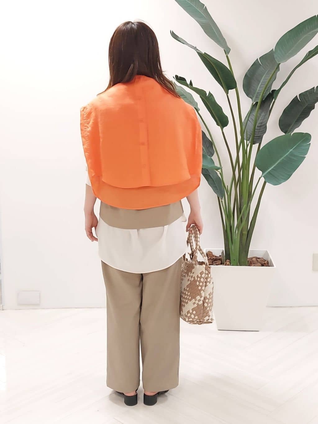 YuKaRiさんの「UNTITLED｜◆ビッグトップネックレス」を使ったコーディネート
