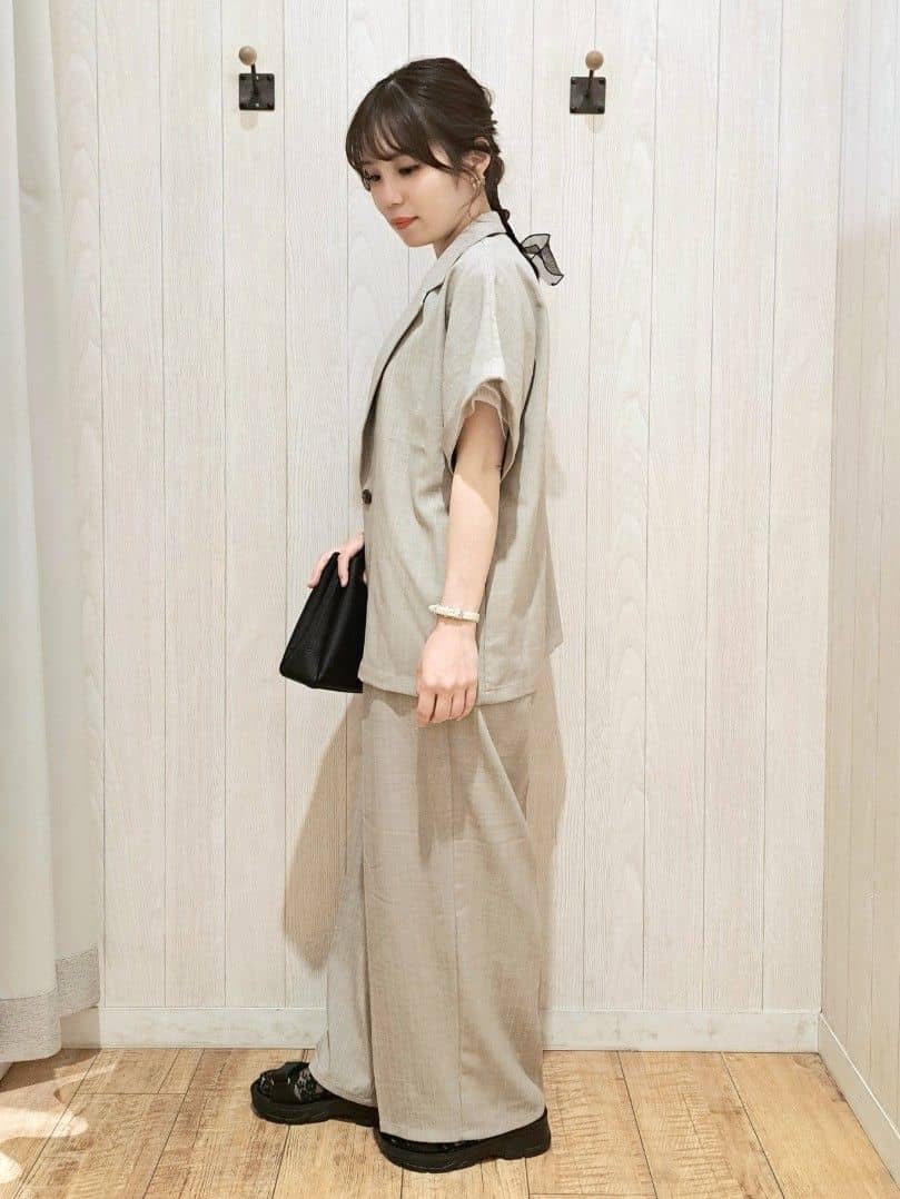SAKIさんの「SHOO･LA･RUE｜」を使ったコーディネート