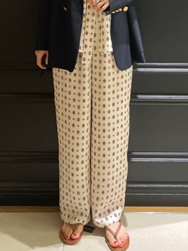 Karinさんの「DRESSTERIOR｜」を使ったコーディネート
