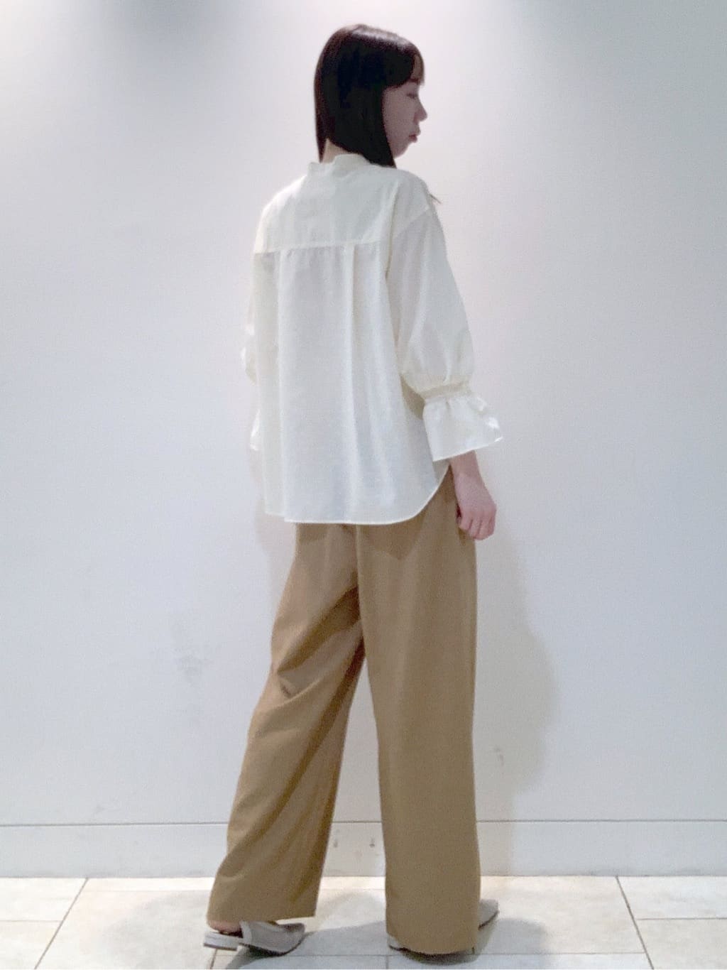 ヤマグチさんの「Reflect｜◆【洗える】キャンディースリーブブラウス」を使ったコーディネート