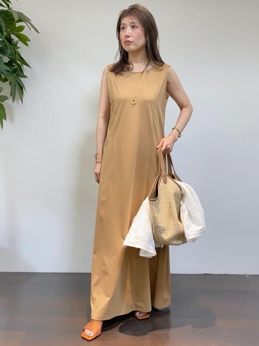 tomoさんの「UNTITLED｜◆ビッグトップネックレス」を使ったコーディネート