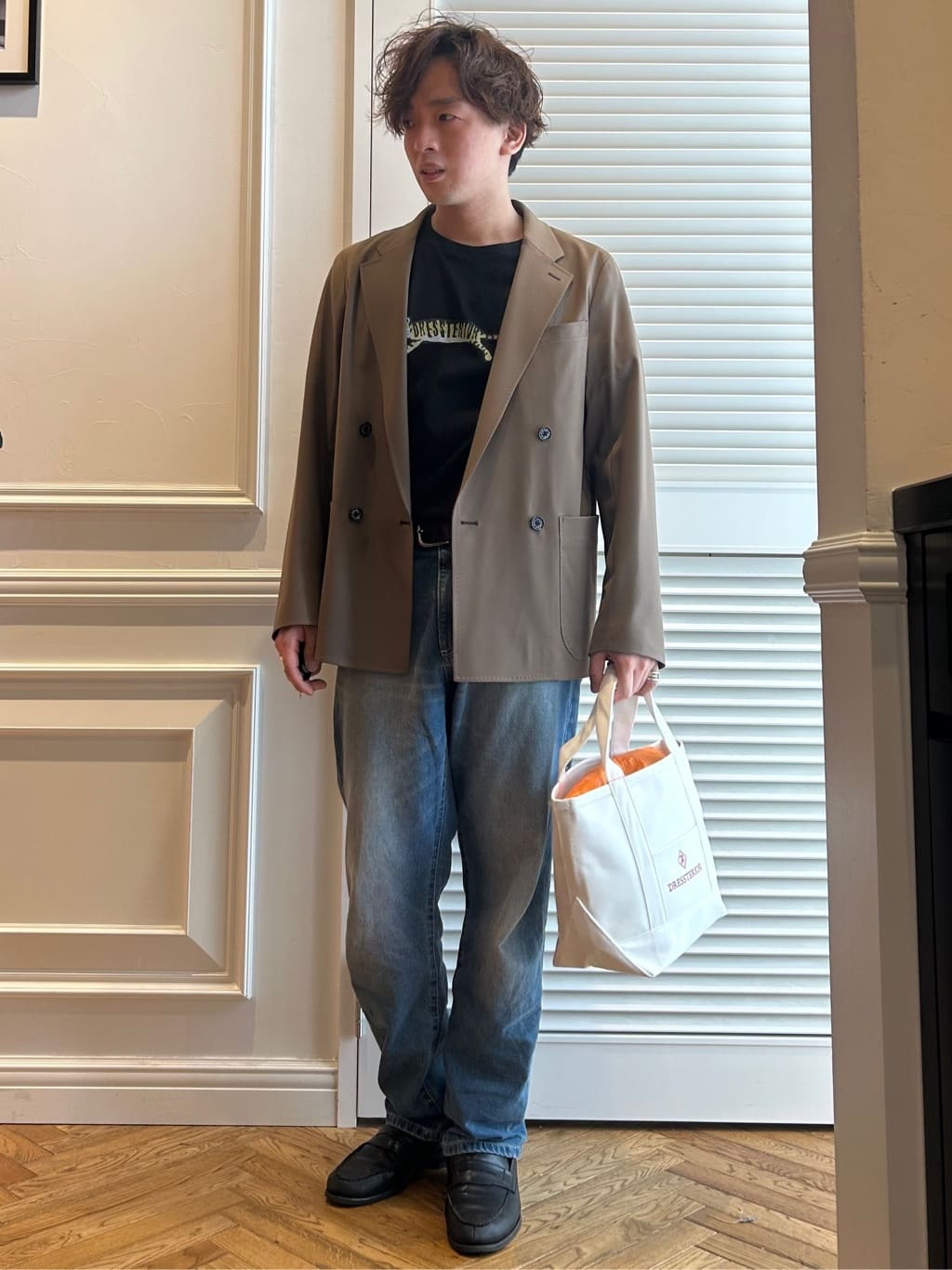 須田　慎二郎さんの「DRESSTERIOR｜【撥水加工/Safari5月号掲載】ローファー」を使ったコーディネート