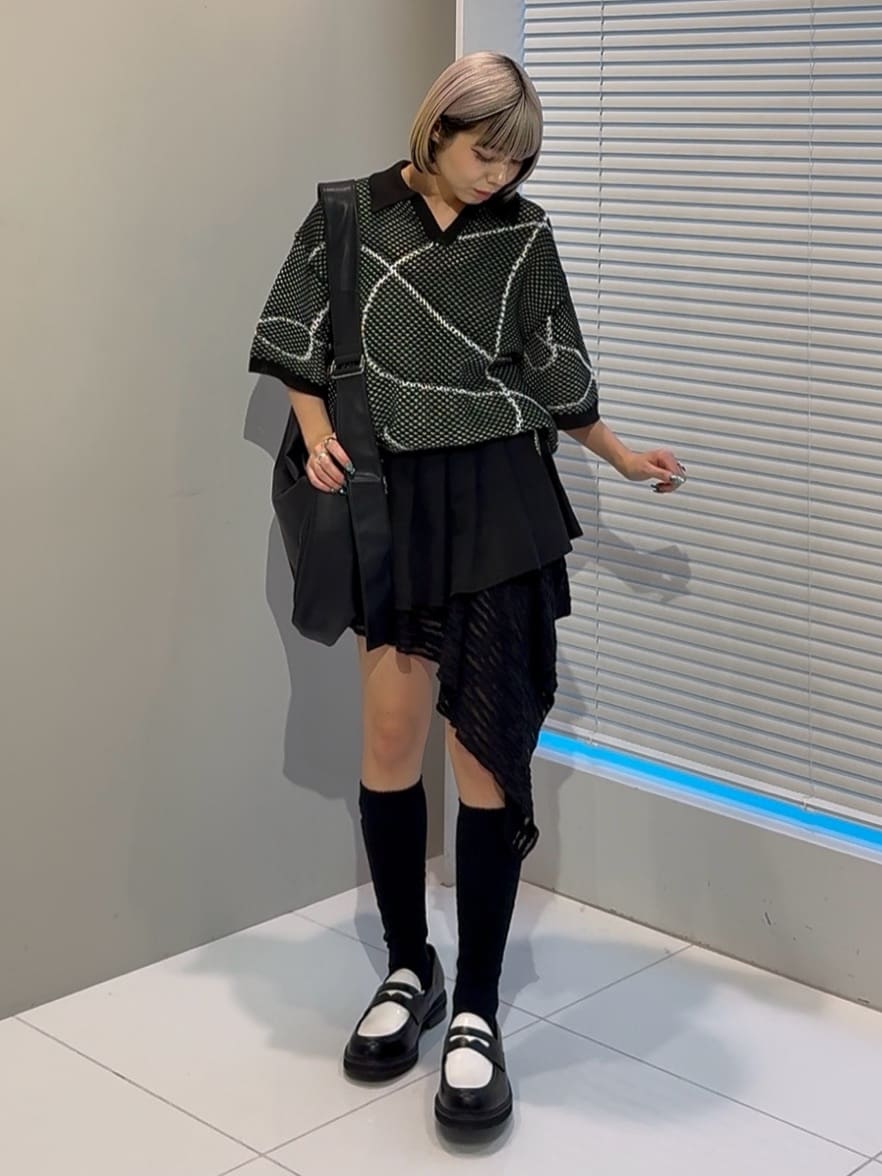 川本葵さんの「tk.TAKEO KIKUCHI｜」を使ったコーディネート