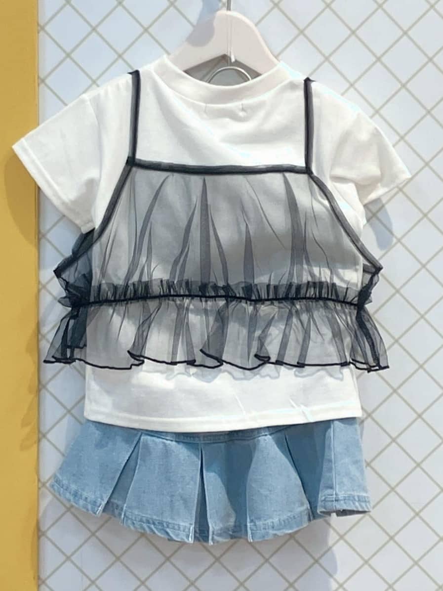 蒼さんの「SHOO･LA･RUE｜◆【100-150cm】カジュアルにもガーリーにも アソートプリーツスカート」を使ったコーディネート