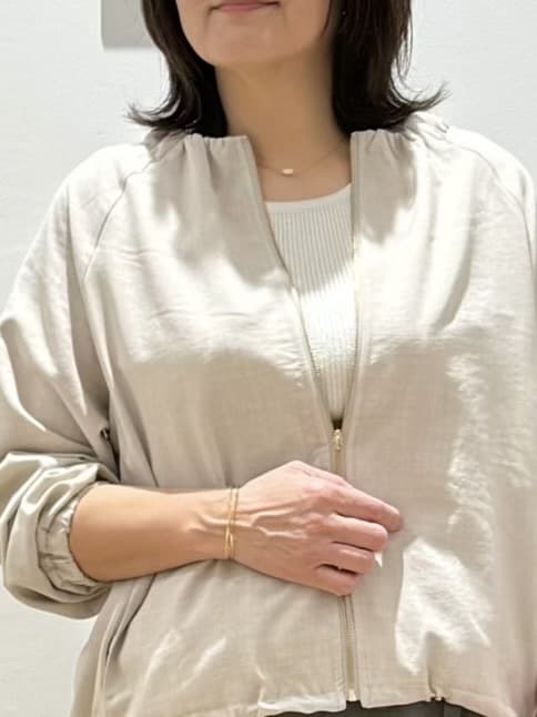 Lilyさんの「grove｜メタルパーツローファーパンプス【晴雨兼用】」を使ったコーディネート