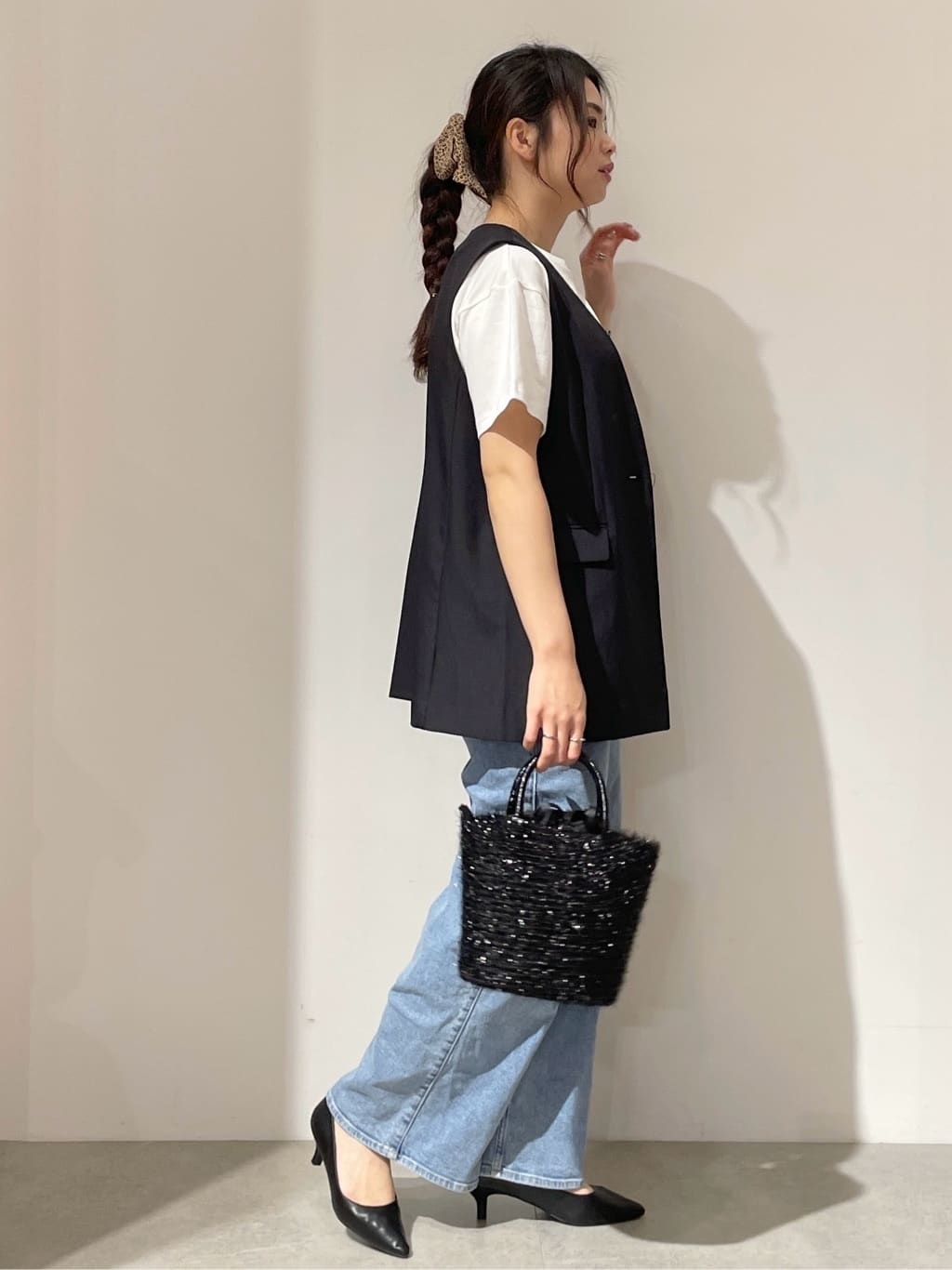 kanahoさんの「OPAQUE.CLIP｜◆フロッキーロゴTシャツ【洗濯機洗い可】」を使ったコーディネート
