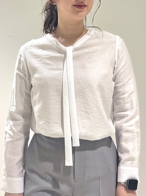 そんさんの「INDIVI｜【定番スーツ／UVケア／洗える】ウール調ノーカラージャケット」を使ったコーディネート