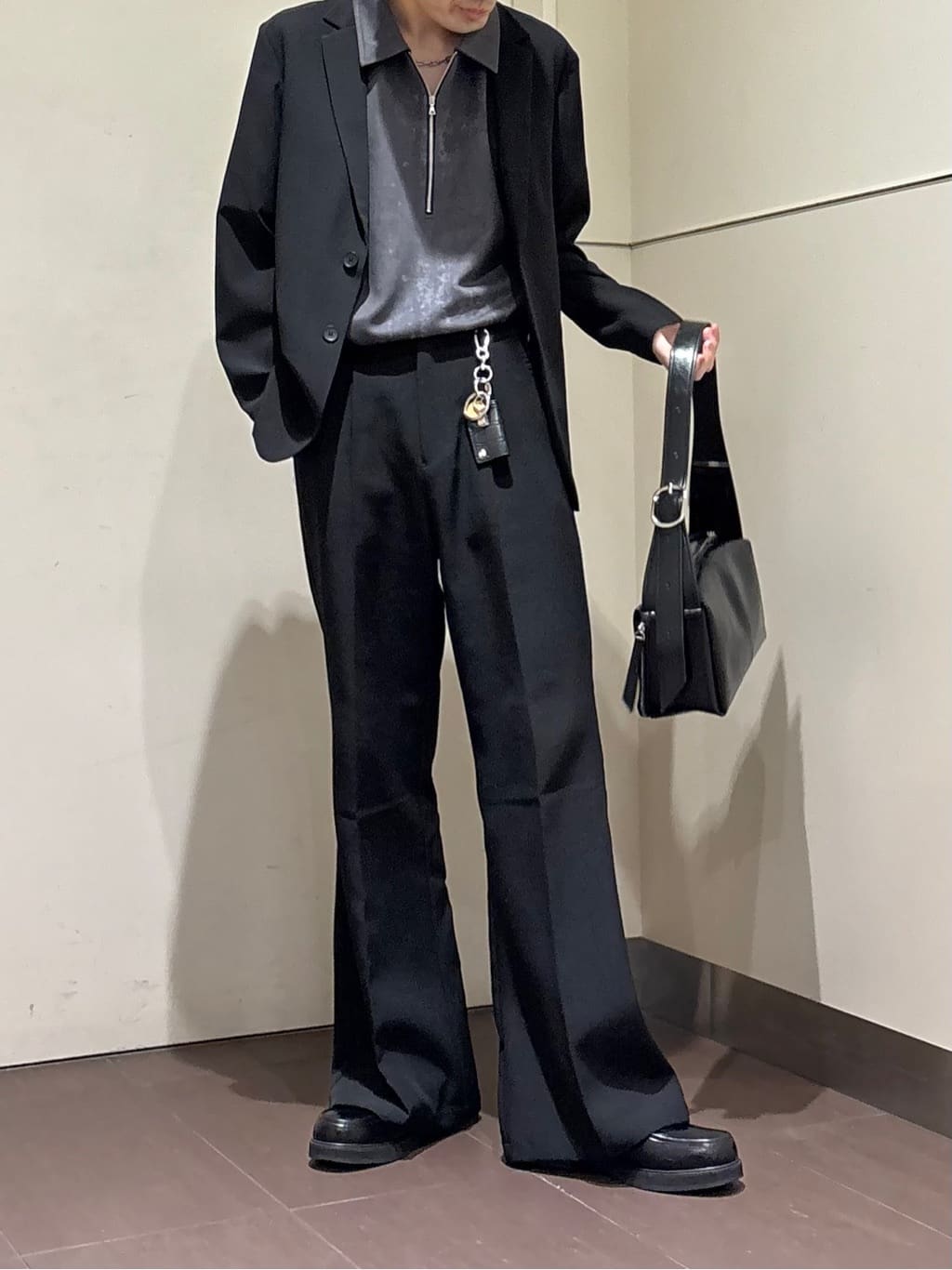 Nさんの「tk.TAKEO KIKUCHI｜◆ダブルクロスフレアパンツ」を使ったコーディネート