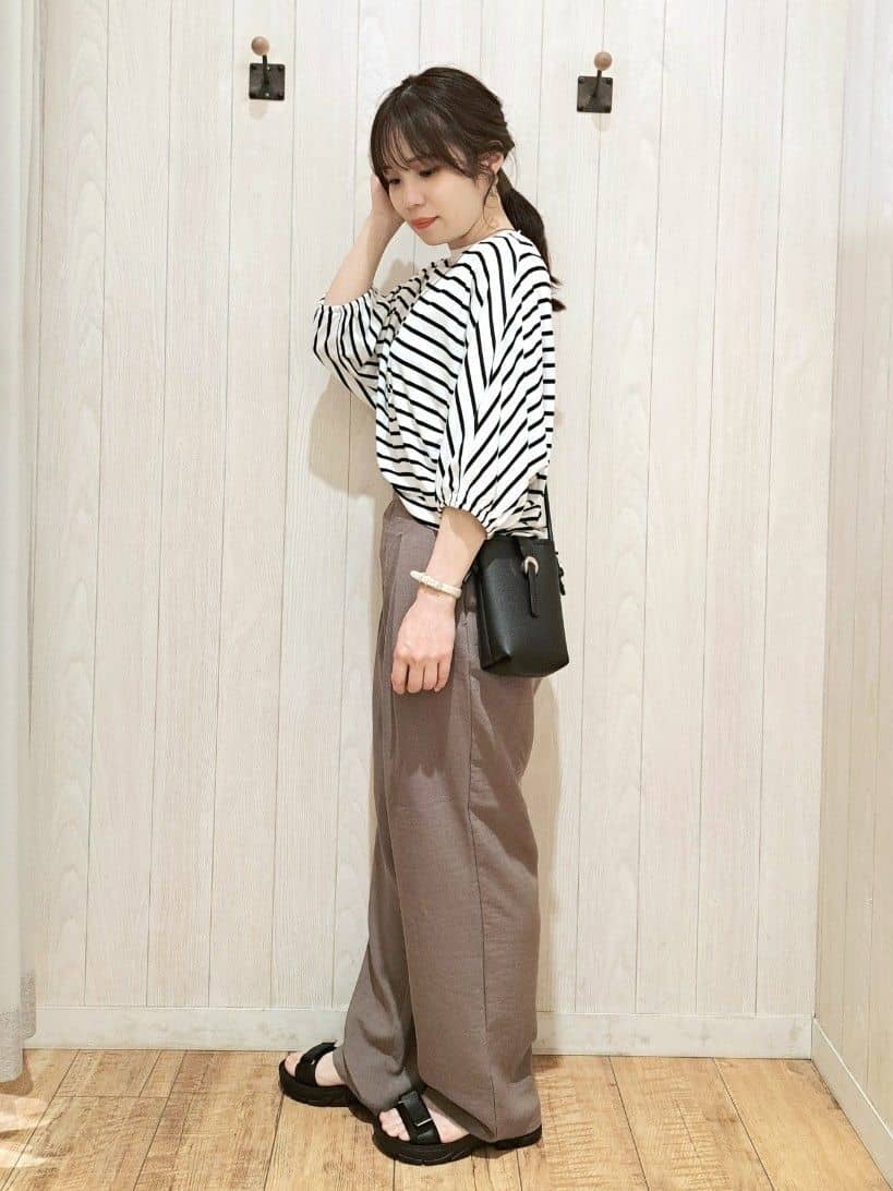 SAKIさんの「SHOO･LA･RUE｜」を使ったコーディネート