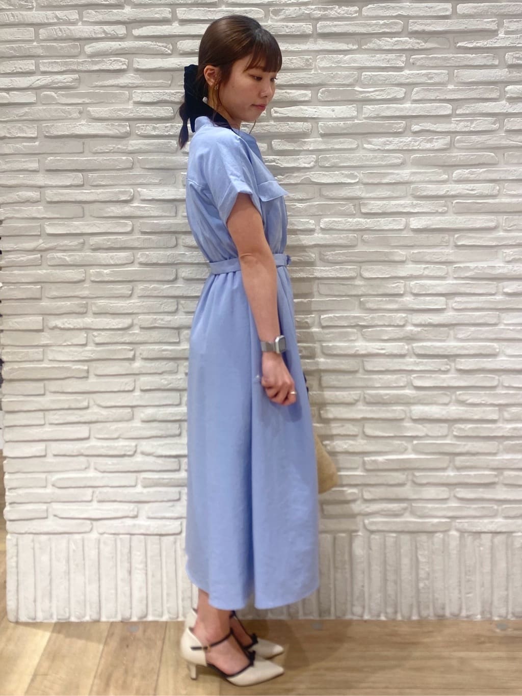 KARENさんの「index｜《7色展開／XS-LLサイズ》ダブルポケットスキッパーシャツワンピース【吸水速乾／防シワ／イージーア」を使ったコーディネート