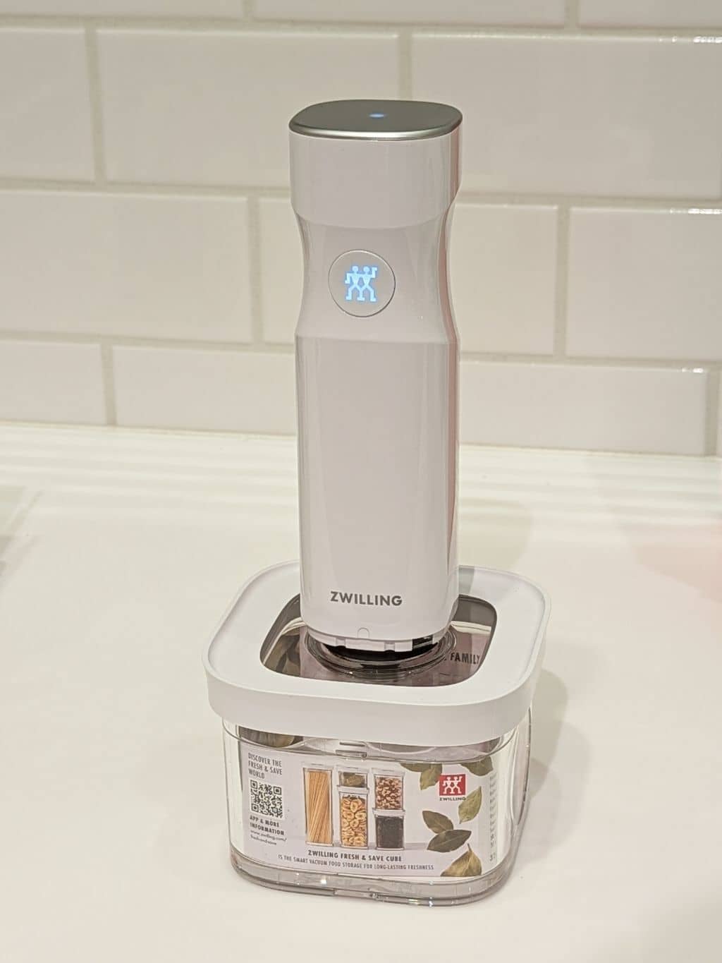 シモさんの「212 KITCHEN STORE｜Fresh&Save CUBE S ＜ZWILLING ツヴィリング＞」を使ったコーディネート
