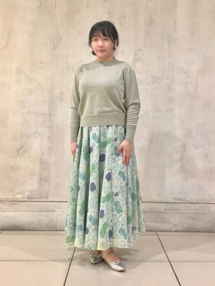 Mizukiさんの「UNTITLED｜◆【アンサンブル可能/洗える】リネン混ベーシックニット」を使ったコーディネート