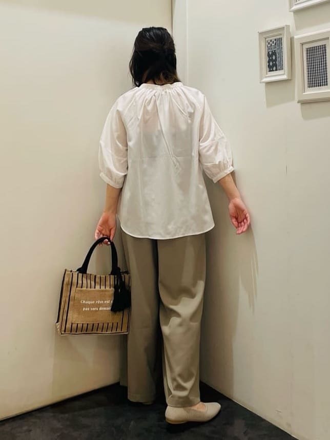 c_h_i_k_aさんの「grove｜」を使ったコーディネート