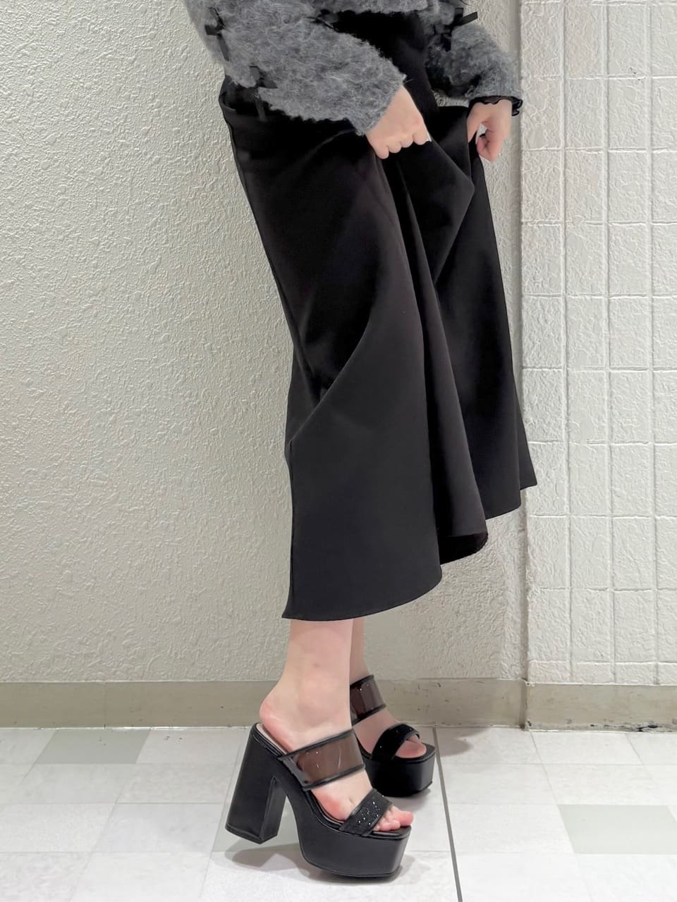 ちゃきさんの「ESPERANZA｜【ラク盛り／サンダル】リピーター続出／脚長美脚　ミュールサンダル」を使ったコーディネート