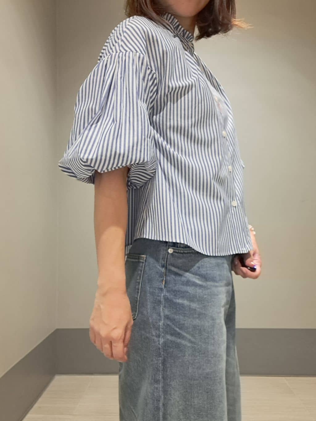 Takahashiさんの「DRESSTERIOR｜ヴィンテージ加工ワイドデニムパンツ」を使ったコーディネート