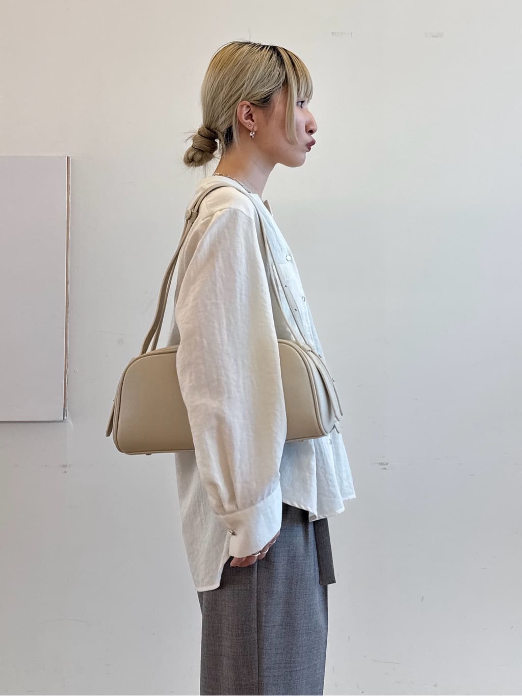 omaさんの「THE SHOP TK｜◆【体型カバー】ダブルポケットスキッパーシャツ/洗濯機OK」を使ったコーディネート
