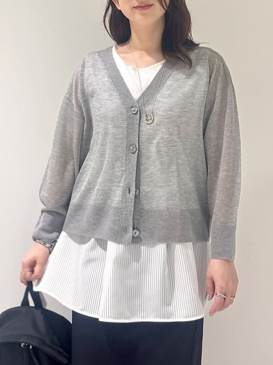 そんさんの「INDIVI｜【洗える／レイヤードにも活躍】ペプラムインナートップス」を使ったコーディネート